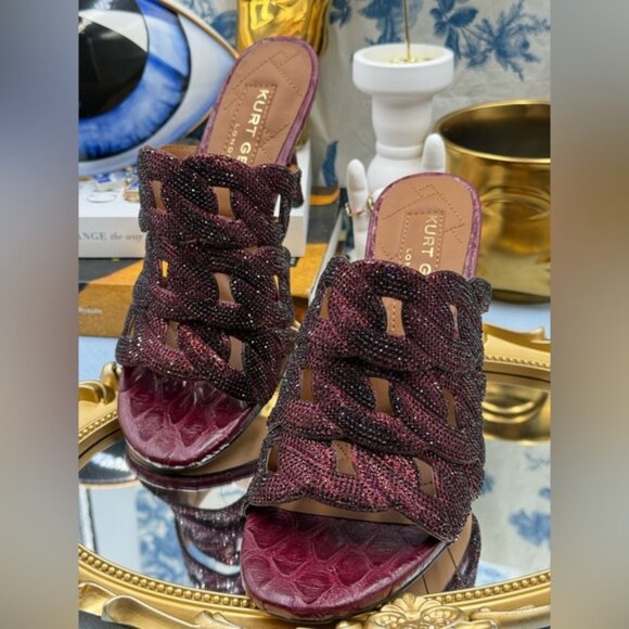 🆕 KURT GEIGER LONDON 🧿 NWOB Crystal Embellished Chain Mule Heel, Wine -Sz 37 7 - Picture 8 of 16